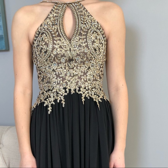 Prom Dress - Picture 1 of 5
